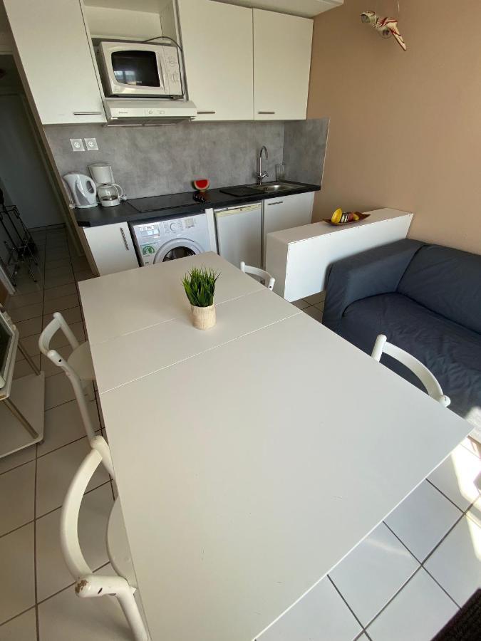 Appartement 4 Personnes Vue Sur Mer La Pironniere Екстер'єр фото